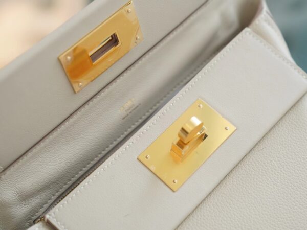 da78fc393ae8996 Wholesale Hermes 8L Beton Mini Kelly 2424 Evercolor Leather Gold Hardware