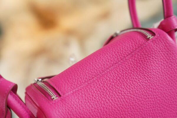ddf281cc3a8be9c Hermes Boutique 5R Rose Shocking Clemence Leather Mini Lindy19CM Silver Hardware