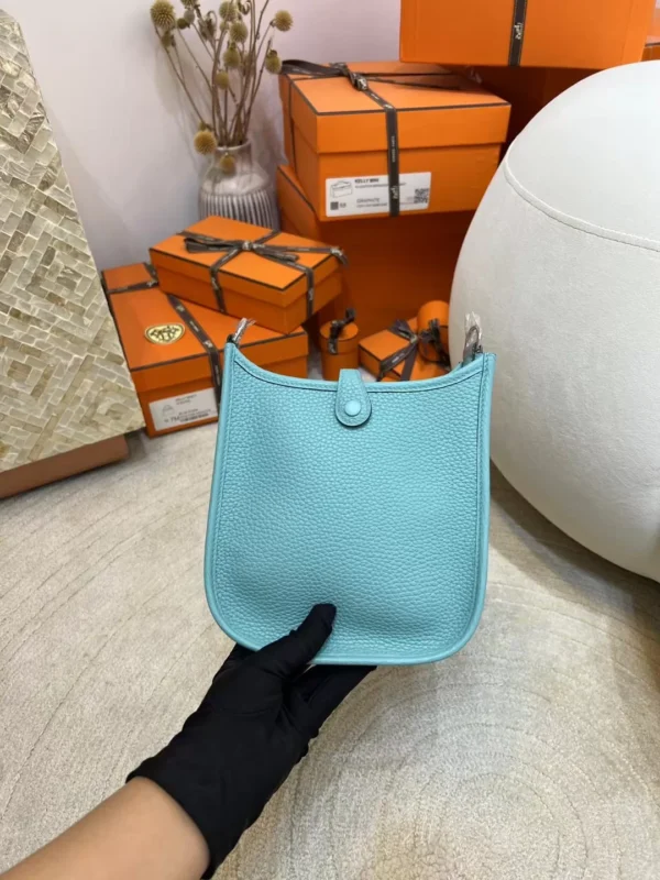 de3f5f6e2ee28bc-jpg USA Los Angeles Evelyne Mini 16CM 3P Blue Atoll Clemence Leather Silver Hardware