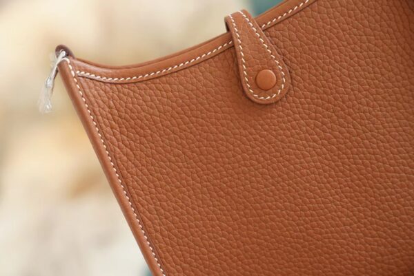 de75c2a932c0caa God Factory Bags Factory Hermes CK37 Gold Clemence Leather Mini Evelyne16CM Silver Hardware