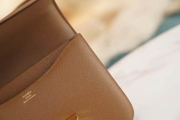 e132490deaade0b Hermes Boutique 3G Alezan Epsom Leather Constance19CM Shoulder Bag