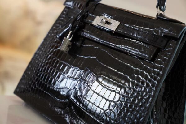 e4775f3d7101a12 Handmade Hermes Kelly 28CM Shiny Porosus 89 Nior Silver Hardware