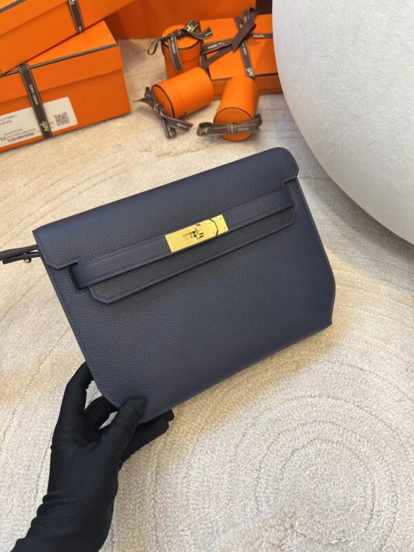e687d6258d0ffea-1 Hermes Kelly Depeches 25CM Togo Blue Saphir Clutch Bag Gold Hardware