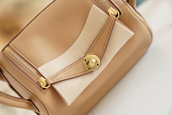 e6ca70a627ec833 God Factory Bags Factory Hermes Mini Lindy19CM 0M Chai & X9 Mauve Sylyestre Swift Leather