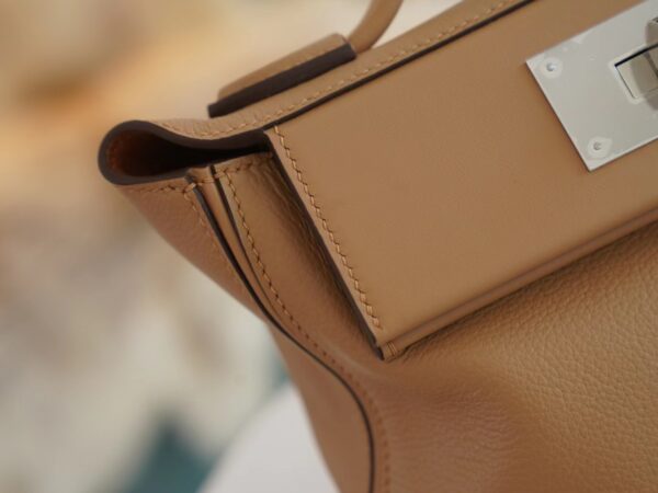 ec753cf12b77476 Hand Stitching Hermes Mini Kelly 2424 0M Chai Evercolor Silver Hardware