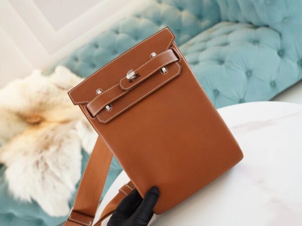 f0ac2b33a030163-1 New Hermes 37 Gold Barenia Faubourg Hac A Dos Shoulder Bag Silver Hardware