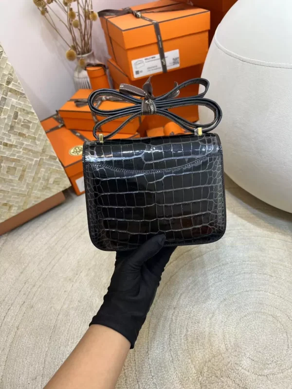 f1dd647ae31b3be-jpg Handmade Hermes Constance 19CM Shiny Alligator 89 Noir Gold Hardware
