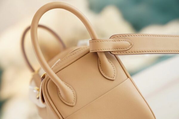 f50145cddf83344 God Factory Bags Factory Hermes Mini Lindy19CM 0M Chai & X9 Mauve Sylyestre Swift Leather