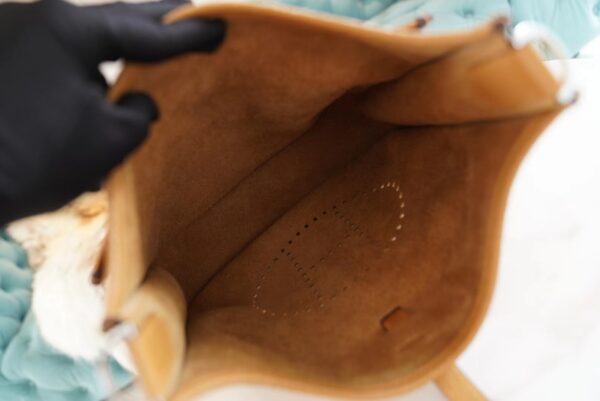 f706048a48c0bf2 God Factory Bags Hermes Evelyne29CM 4B Biscuit TC Leather Shoulder Bag Silver Hardware