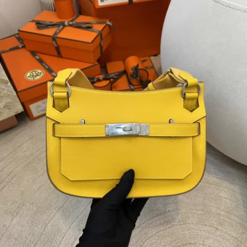 Hong Kong Hermes Jypsiere Mini 23CM Swift 9O Jaune De Naples Silver Hardware