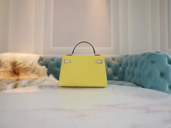 fb3eb4400800631 God Factory Bags Factory Hermes 9R Lemon Yellow & Craie Epsom Leather Mini Kelly19CM