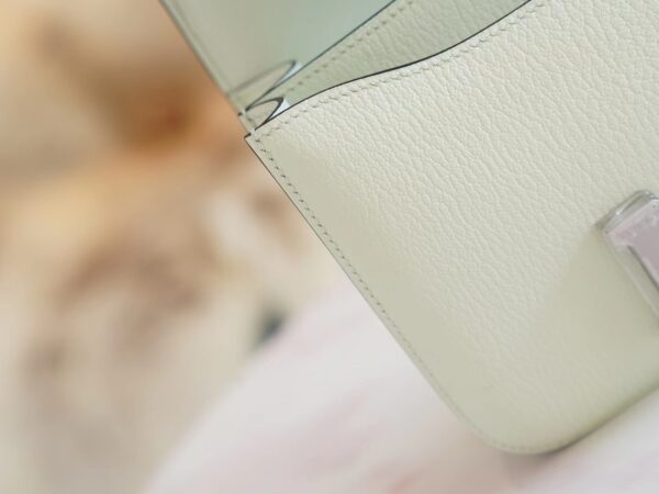fd61beb6d9c58a6 New Arrival Hermes 0S Vert Fizz Chevre Leather Constance19CM Shoulder Bag