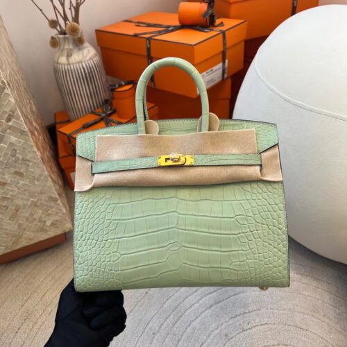 Saudi Arabia Riyadh Hermes Birkin Sellier 25 Matte Alligator 6U Vert D’eau Gold Hardware