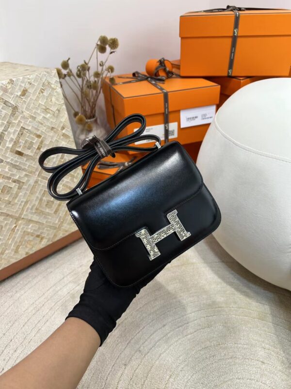 mmexport1713423691543 Canada Ottawa Hermes 89 Noir Box Leather Constance 19CM Lizard Skin Buckle