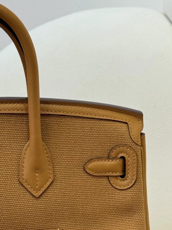 mmexport1715153552618 Australia Sydney Hermes Birkin Cargo 25CM 37 Gold Canvas/ Swift Leather Silver Hardware