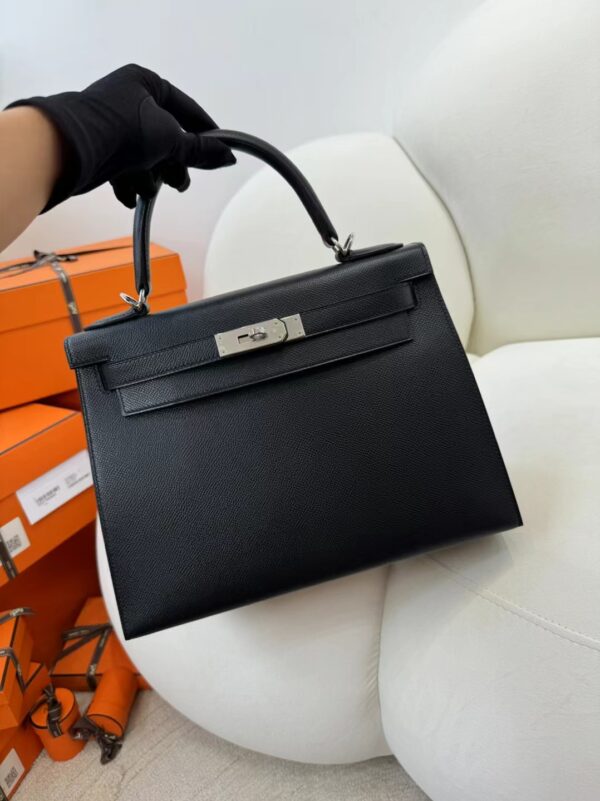 mmexport1715153917445 Canada Ottawa Hermes Epsom Leather Kelly Sellier 28CM 89 Noir Silver Hardware
