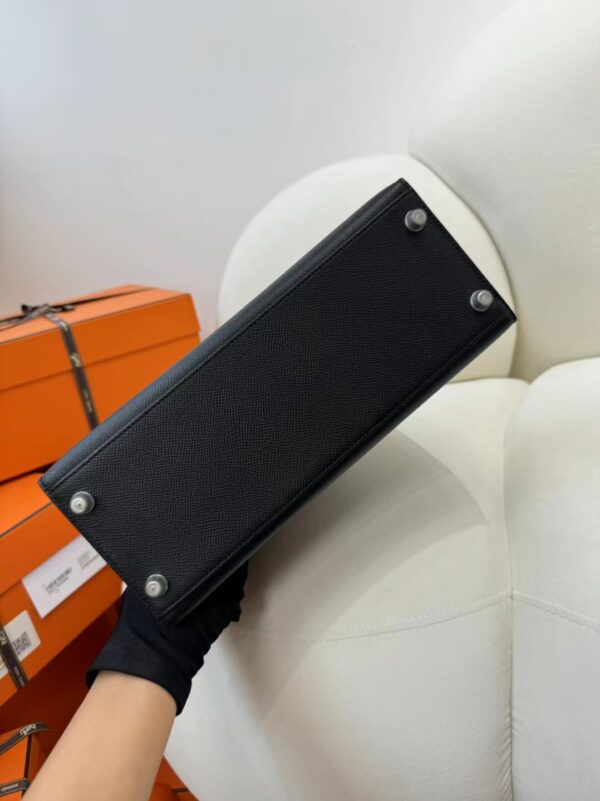 mmexport1715153924593 Canada Ottawa Hermes Epsom Leather Kelly Sellier 28CM 89 Noir Silver Hardware