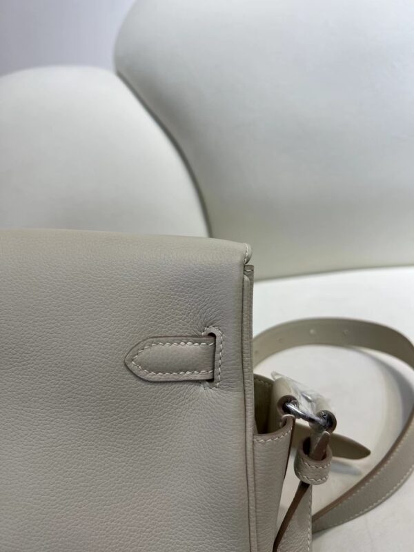 mmexport1716273180663 Hermes Bag Price Kelly Messenger 25CM Evercolor Leather 8L Beton Silver Hardware