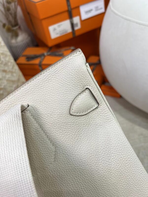 mmexport1717481996940 Russia Moscow Hermes Hac A Dos Backpack Togo Leather 10 Craie Silver Hardware