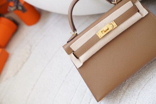 mmexport1720592554585 Korea Seoul Hermes Mini Kelly 19CM Epsom Leather 3G Alezan Gold Hardware