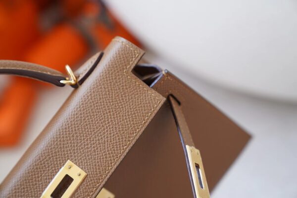 mmexport1720592562182 Korea Seoul Hermes Mini Kelly 19CM Epsom Leather 3G Alezan Gold Hardware