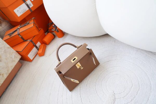 mmexport1720592566018 Korea Seoul Hermes Mini Kelly 19CM Epsom Leather 3G Alezan Gold Hardware