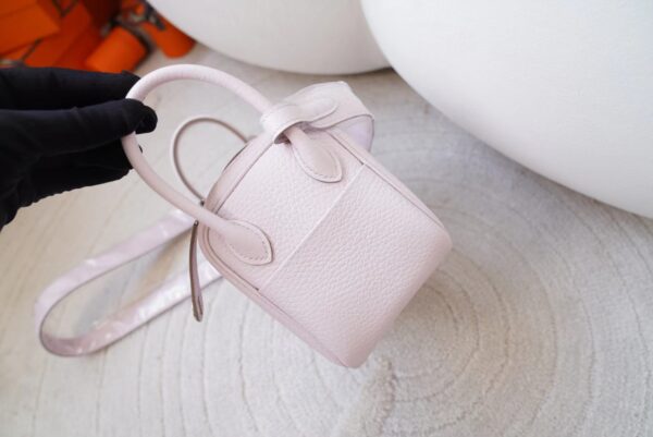 mmexport1720678647436 Indonesia Jakarta Hermes Mini Lindy 19CM Clemence 09 Mauve Pale & I2 Nata Silver Hardware