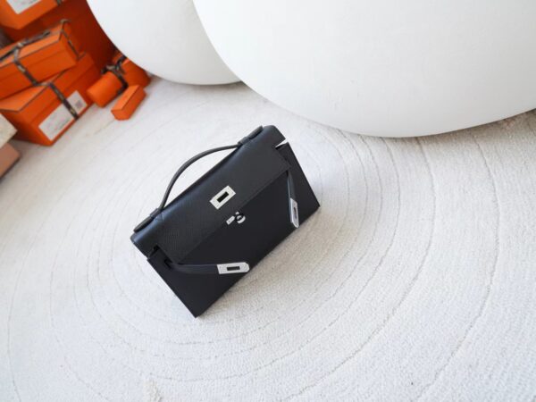 mmexport1721029376565 Russia Moscow Hermes Kelly Pochette 22CM Epsom CK89 Noir Silver Hardware