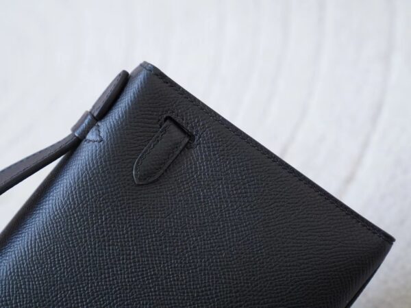 mmexport1721029380916 Russia Moscow Hermes Kelly Pochette 22CM Epsom CK89 Noir Silver Hardware