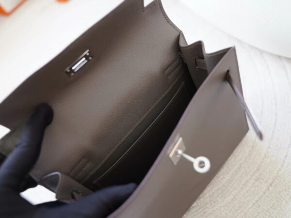 mmexport1721111166912 Hermes Bag Images Kelly Danse 22CM Evercolor Leather 8F Etain Silver Hardware