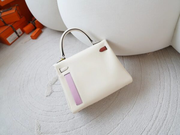 mmexport1721456227686 UAE Dubai Hermes Kelly 25CM Colormatic Swift Leather I2 Nata Silver Hardware