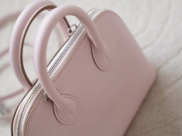 mmexport1721716483819 Hermes Bag Images Mini Bolide 18CM Evercolor Leather 09 Mauve Pale Silver Hardware
