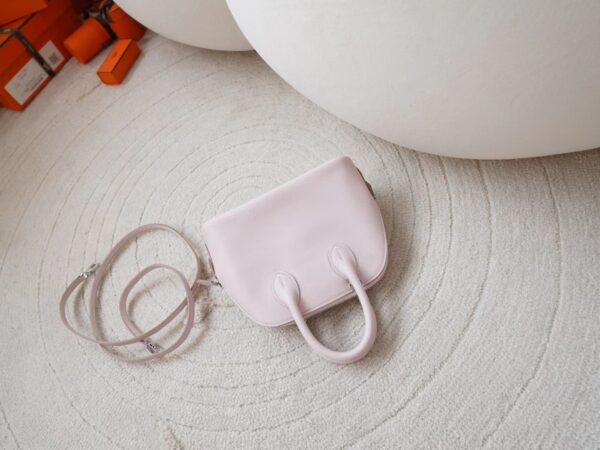 mmexport1721716487781 Hermes Bag Images Mini Bolide 18CM Evercolor Leather 09 Mauve Pale Silver Hardware