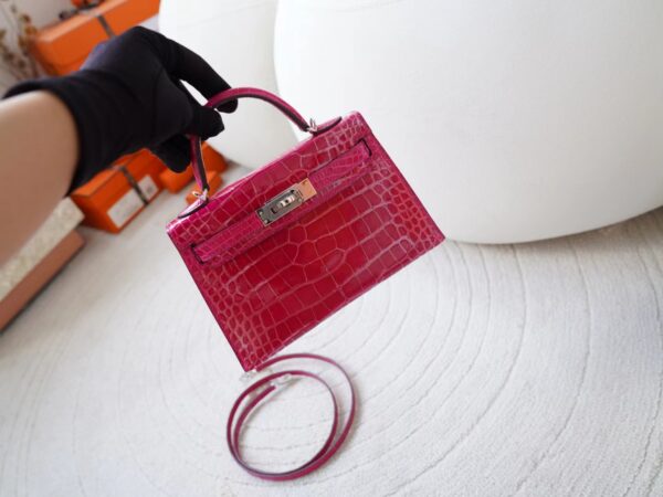mmexport1721890627603 Korea Seoul Hermes Mini Kelly 19CM Shiny Alligator Crocodile 0D Rose Mexico Silver Hardware