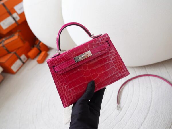 mmexport1721890635953 Korea Seoul Hermes Mini Kelly 19CM Shiny Alligator Crocodile 0D Rose Mexico Silver Hardware