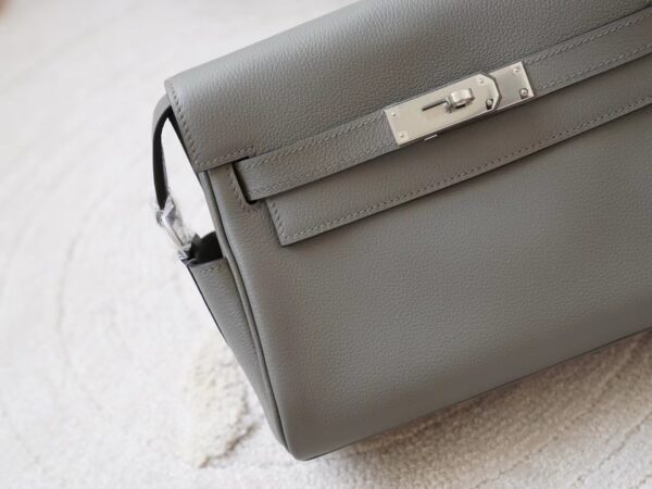 mmexport1721891969098 Kuwait Hermes Kelly Messenger 25CM Evercolor 0L Gris Meyer Silver Hardware