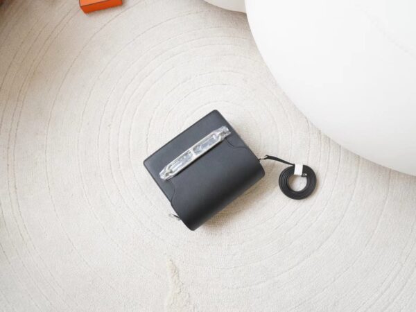 mmexport1722326084136 UK London Hermes Roulis Mini 19cm Evercolor Leather 89 Noir Silver Hardware