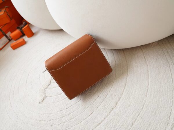 mmexport1722326100058 New Arrival Hermes Roulis Mini 19CM Fauve Barenia Faubourg Leather Silver Hardware