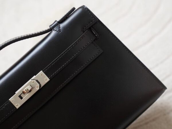 mmexport1722326155140 Saudi Arabia Riyadh Hermes Box Leather Kelly Pochette 22CM CK89 Noir Silver Hardware