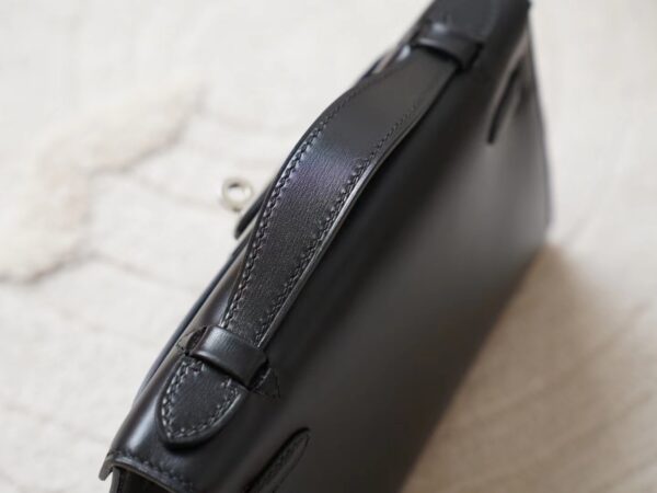 mmexport1722326160709 Saudi Arabia Riyadh Hermes Box Leather Kelly Pochette 22CM CK89 Noir Silver Hardware