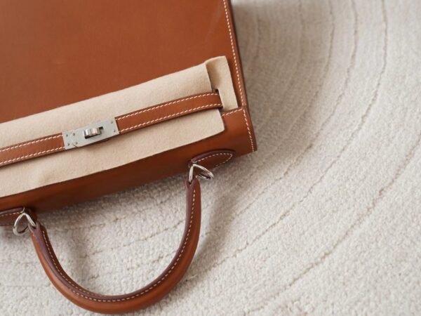 mmexport1722326268961 Hermes Bag Images Kelly Sellier 25CM Barenia Leather Fauve Silver Hardware