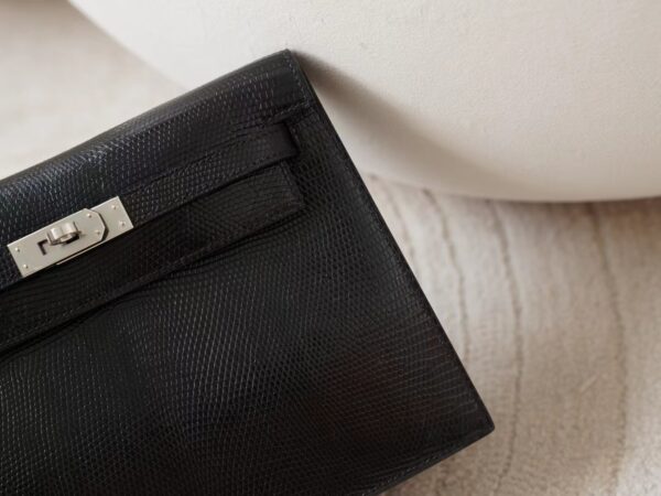 mmexport1722326293257 USA New York Hermes Lizard Leather Kelly Danse 22CM 89 Noir Silver Hardware