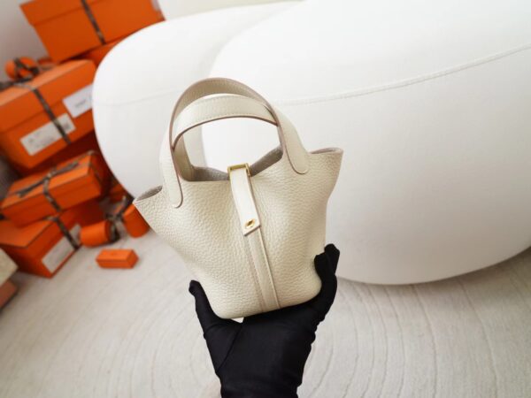 mmexport1722329824069 Russia Moscow Hermes Picotin Micro 14CM Clemence Leather I2 Nata Gold Hardware