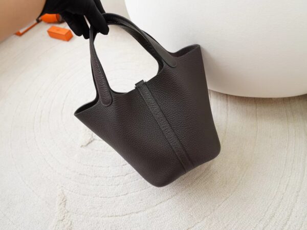 mmexport1722329879335 Canada Ottawa Hermes Picotin 18CM Clemence Leather 46 Ebene Silver Hardware