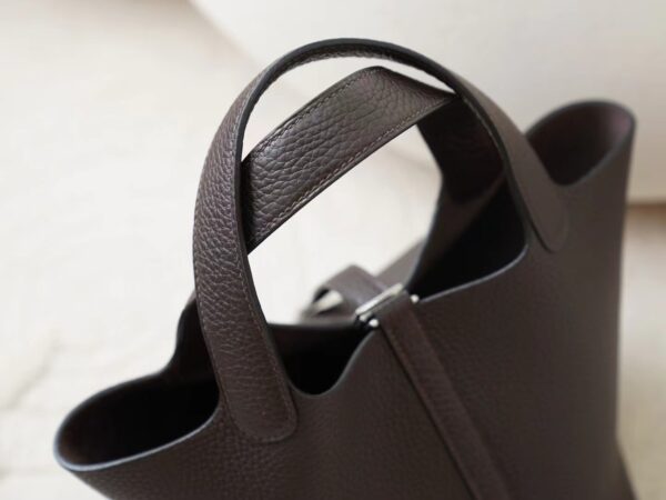 mmexport1722329881083 Canada Ottawa Hermes Picotin 18CM Clemence Leather 46 Ebene Silver Hardware