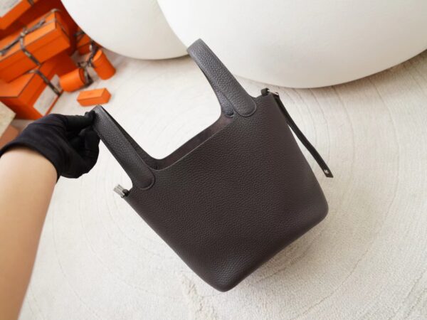 mmexport1722329888350 Canada Ottawa Hermes Picotin 18CM Clemence Leather 46 Ebene Silver Hardware