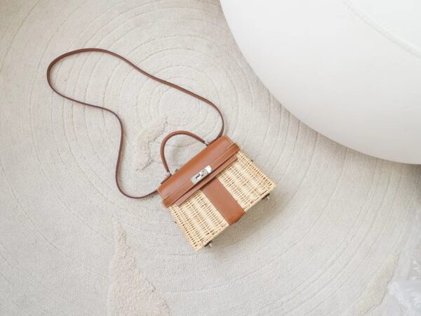 mmexport1722329924968 Hermes Bag Price Mini Picnic 37 Gold Swift Leather Silver Hardware
