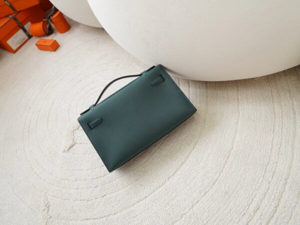 mmexport1722418172788 Hong Kong Hermes Swift Leather Kelly Pochette 22CM 6O Vert Cypres Silver Hardware