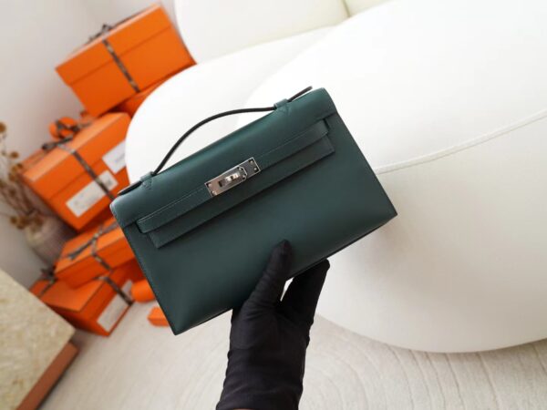 mmexport1722418174442 Hong Kong Hermes Swift Leather Kelly Pochette 22CM 6O Vert Cypres Silver Hardware