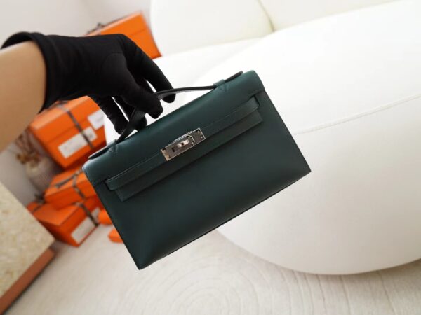 mmexport1722418187298 Hong Kong Hermes Swift Leather Kelly Pochette 22CM 6O Vert Cypres Silver Hardware